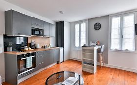 LE COCON #Centre ville #100m de la Charente